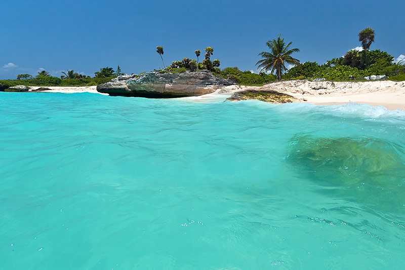 playa-del-carmen-caribbean-sea-scenery-in-playa-del-carmen